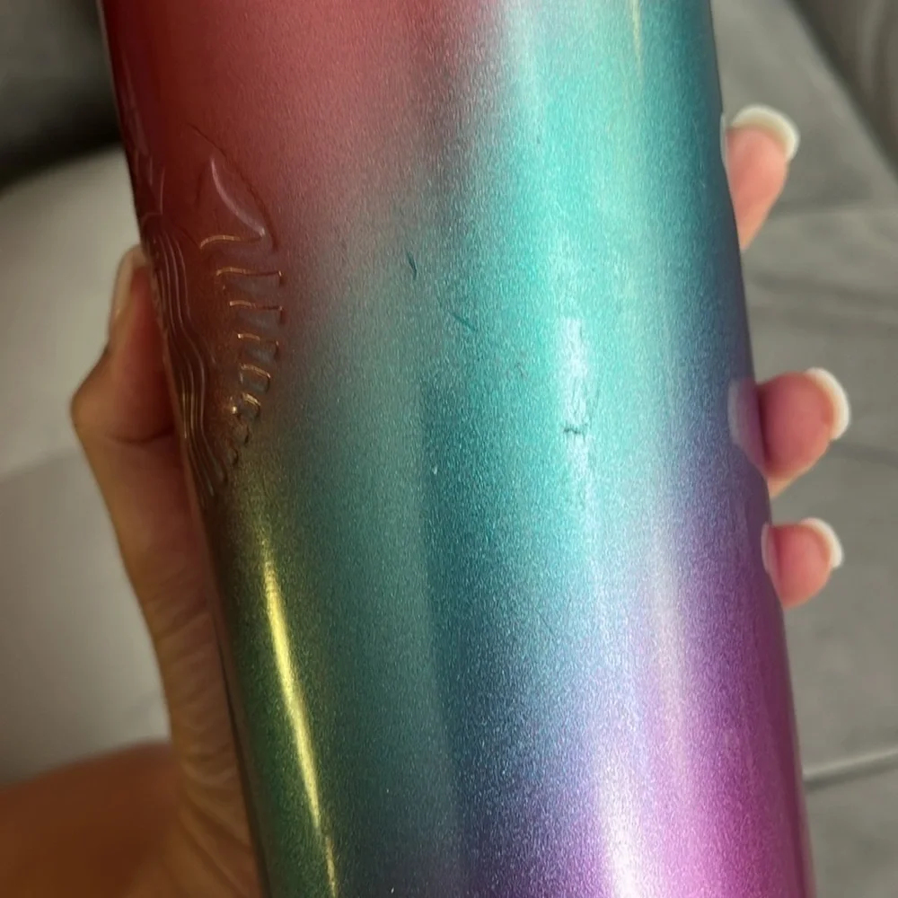 “Starbucks Ombré Rainbow 24 oz Tumbler”